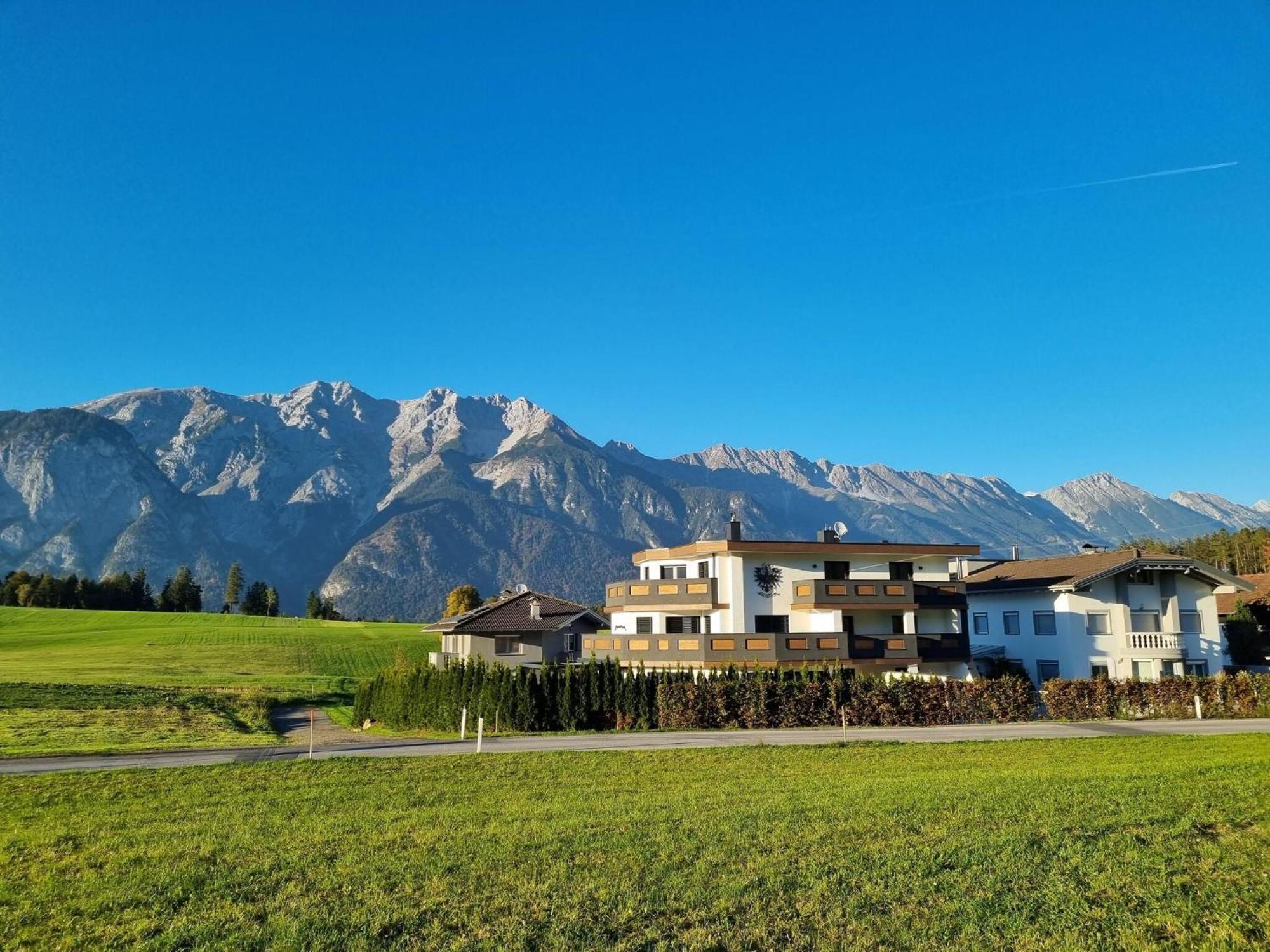 Mountainview Apartments Innsbruck Bagian luar foto